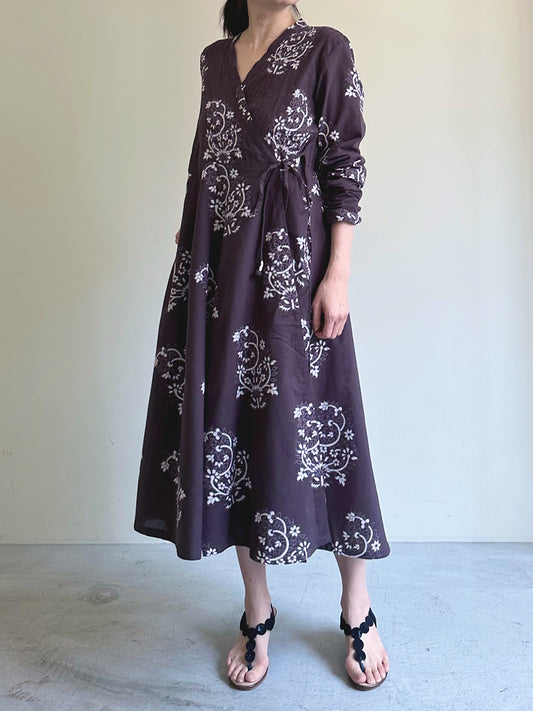 Anarkali Wrap - Paisley Charcoal｜アナーカリ ラップワンピース - ペイズリーチャコール