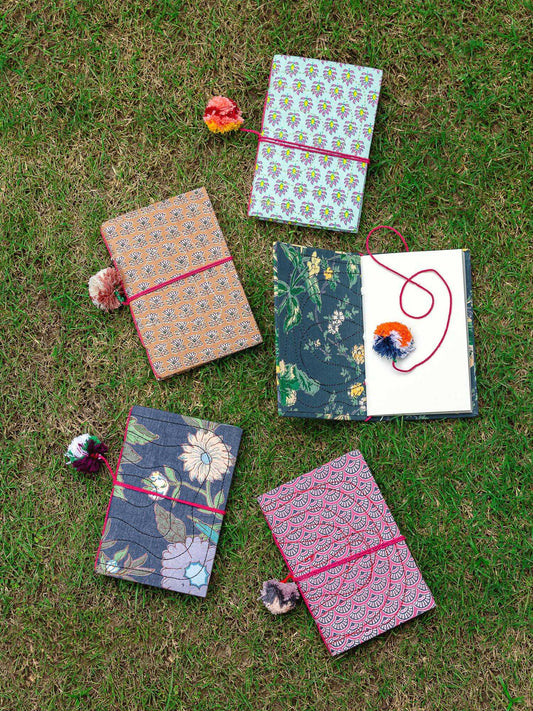 Khatta Note Book : Assorted