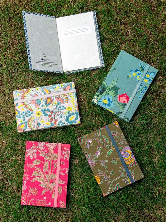 Bandy Note Book : Assorted